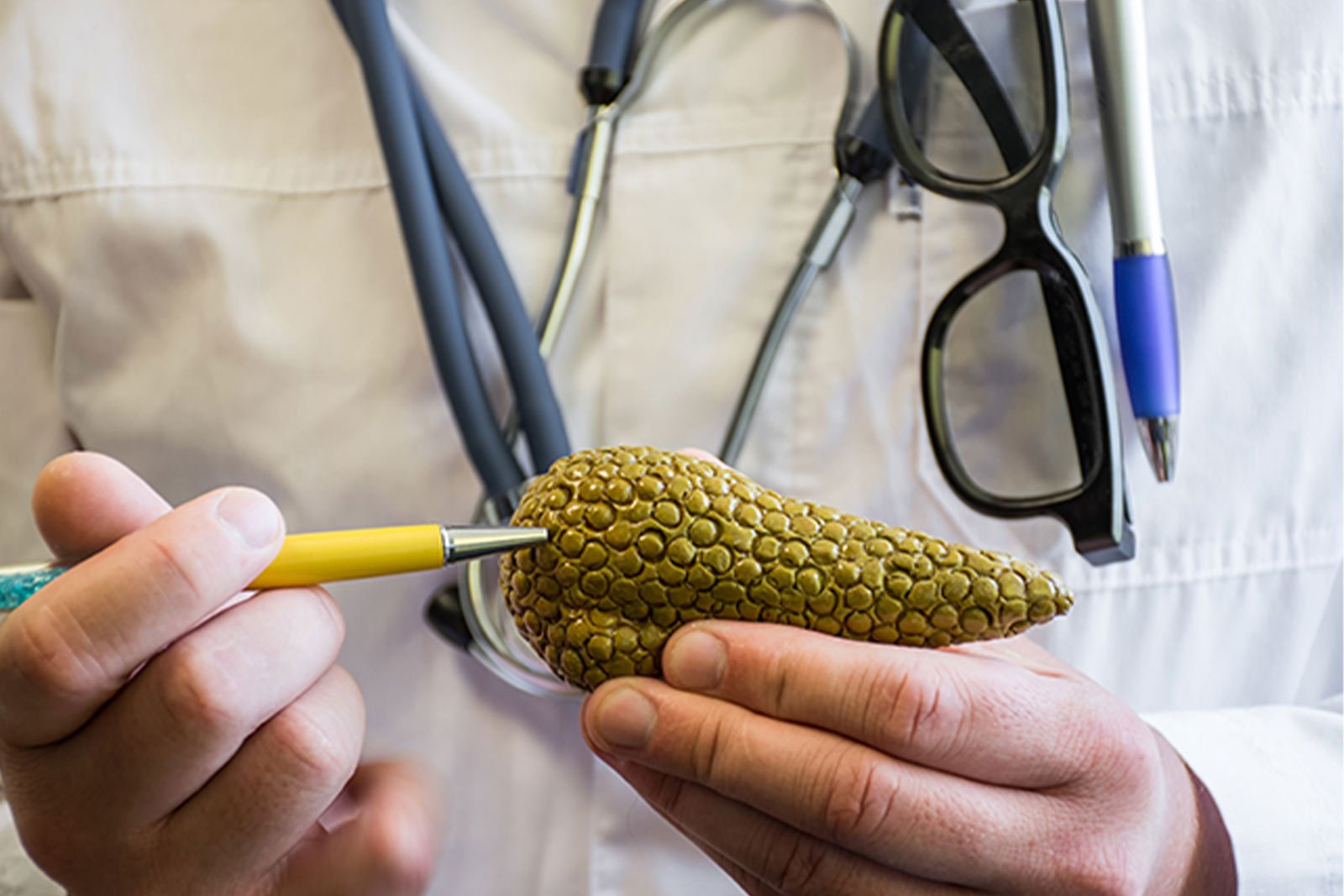 dr-anand-vijai-hpb-surgery